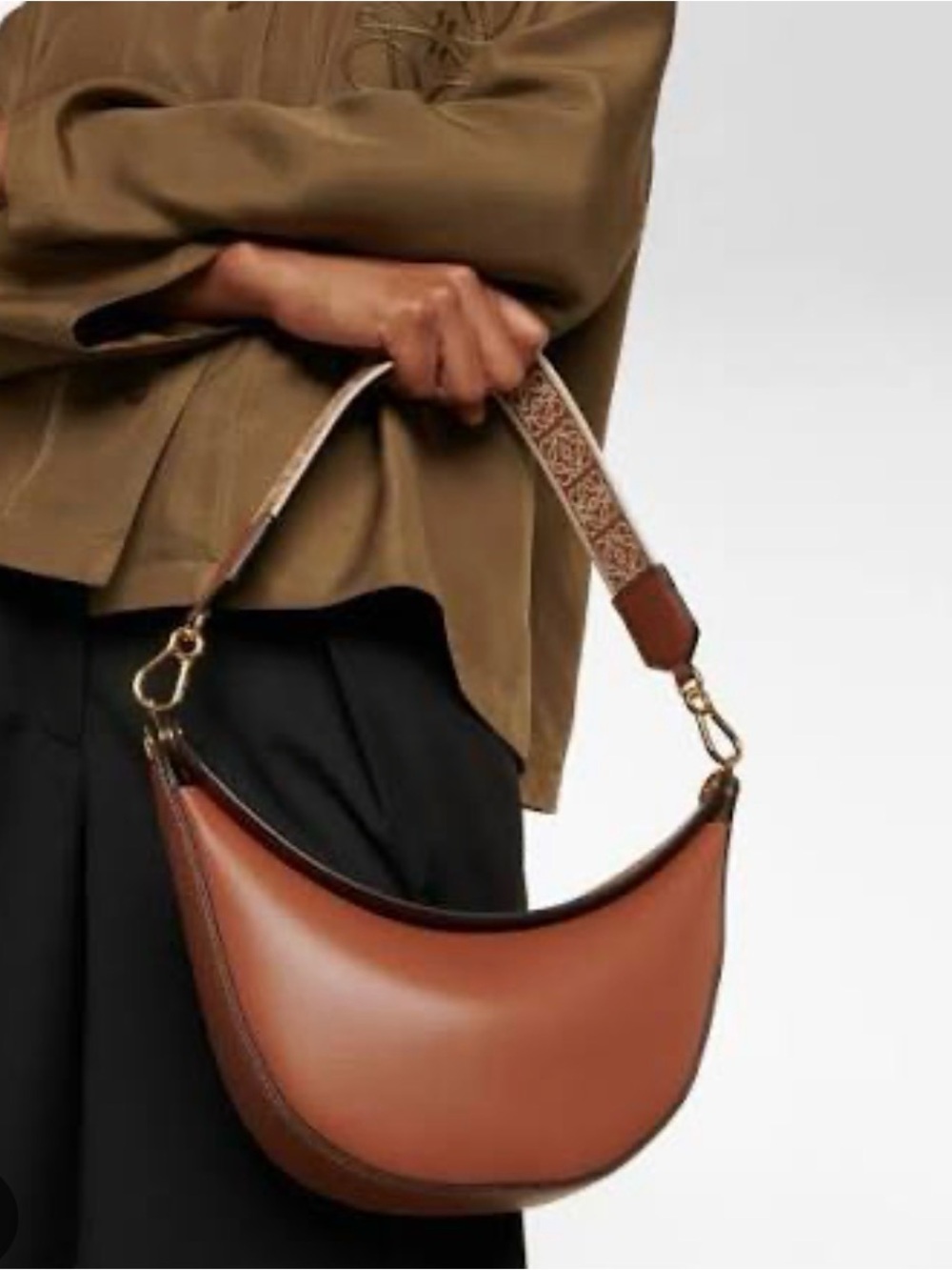 LOEWE LUNA BAG